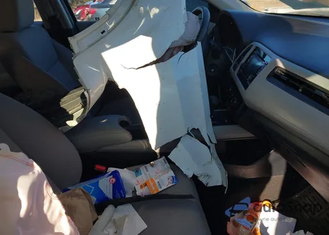 2017 Honda Hr-V Lx z USA, uszkodzony, nr VIN 3CZRU5H36HM720655